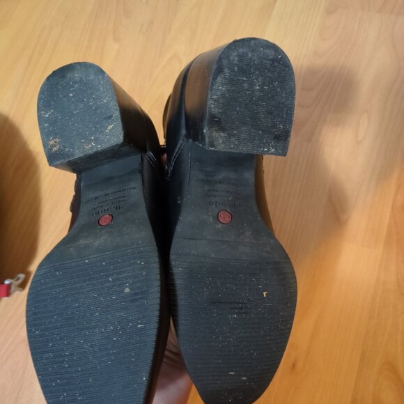 leather ankle boots - Picture 2 of 3